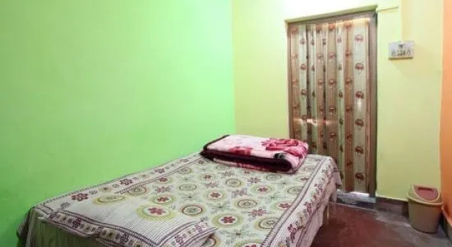 Azure Family Paying Guest House