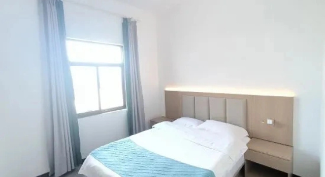 Люкс с 3 комнатами Lakeside Cloud Homestay