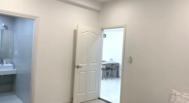 Saigon South Residence - Vina We Stay, Забронировать Апарт-отель Отели Хошимина 5 звезд, 5*