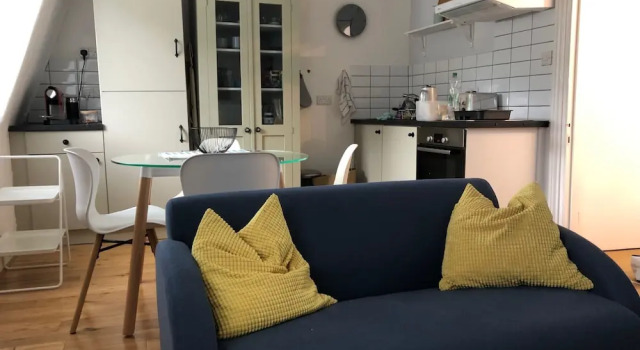 Comfortable 1 Bedroom Flat in Belsize Park, Забронировать Отель Отели Лондона 3 звезды, рядом с Театр Roundhouse, 3*