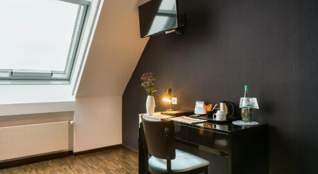 Одноместный номер Economy Garner Hotel Frankfurt - Palmengarten by IHG