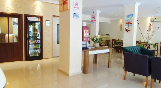 Kleopatra Carina Hotel