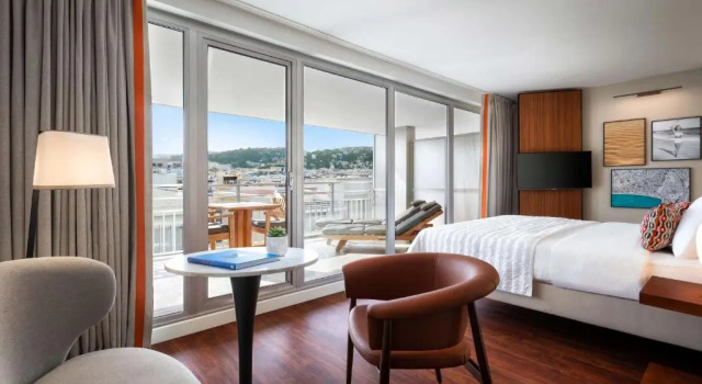 Двухместный номер Executive с видом на город Le Meridien Nice