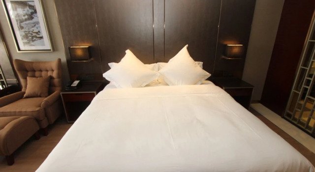 E-Cheng Hotel Wuhan Optics Valley, Rezerwuj Hotel Hongshan District Wuhan