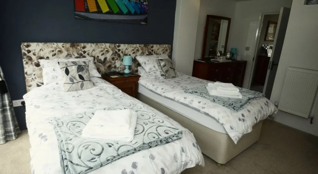River Garden B&B, Varaa Bed and Breakfast Yeovil 