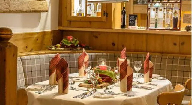 Landgasthof Zur Sonne, Varaa Hotelli Hotellit Baijeri pysäköinnillä, Pysäköinti