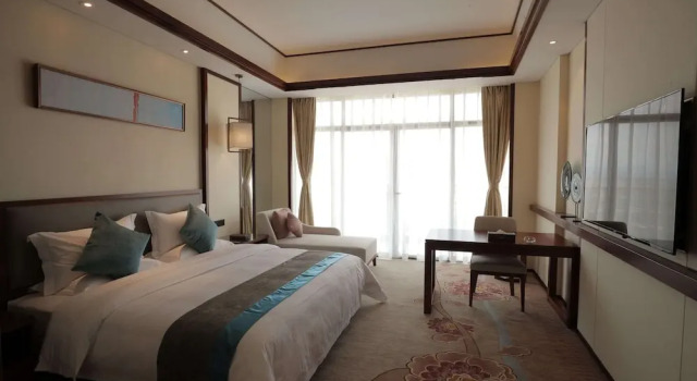 Двухместный номер Deluxe Ramada by Wyndham Kunming YiLiang