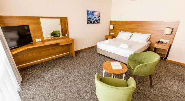 Полулюкс Club Marma Hotel