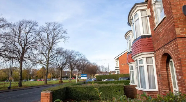 Alphalink house