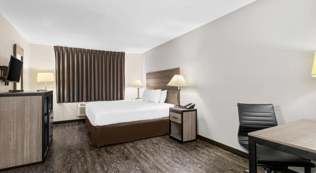 Двухместный номер Standard SureStay Hotel by Best Western Albuquerque Midtown