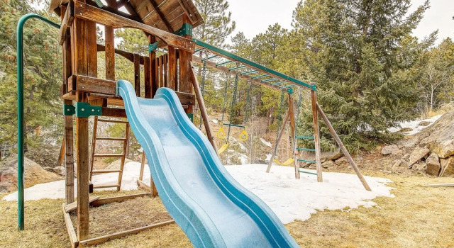 Secluded & Spacious Mountain Getaway, Reserva ahora Hotel Morrison Colorado