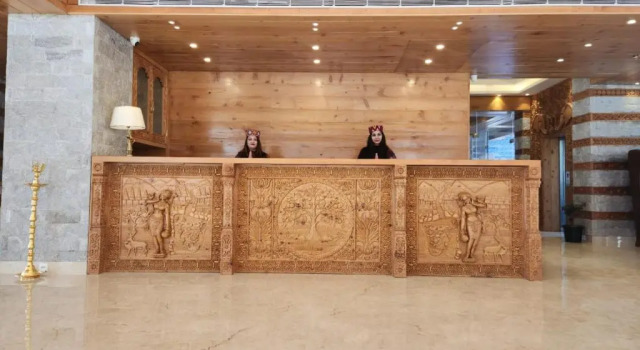 Tiaraa Hotels & Resorts - A Luxury Resort Manali, Забронировать Курортный отель Отели штата Химачал-Прадеш с завтраком, Завтраки