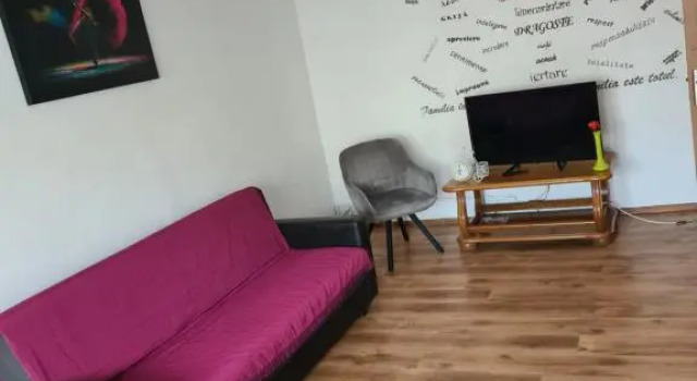 Mall Zone 100mp apartment, Rezerwuj Apartament Hotele w Carpathians - Romania z parkingiem, Parking