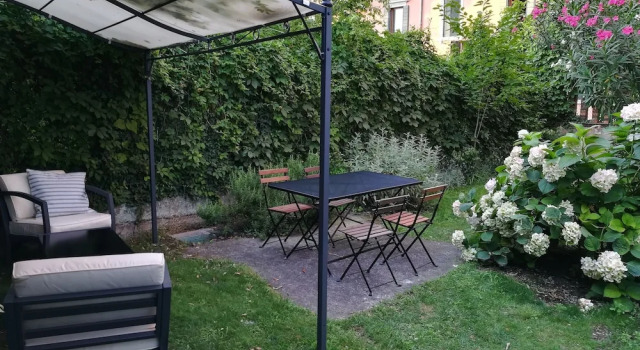 Апартаменты Cozy Apartment with Garden in Dorsoduro