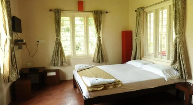 Четырёхместный номер Standard River Valley Resorts