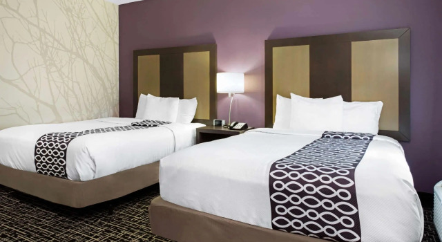 Четырёхместный номер Standard La Quinta by Wyndham Lake Charles - Westlake
