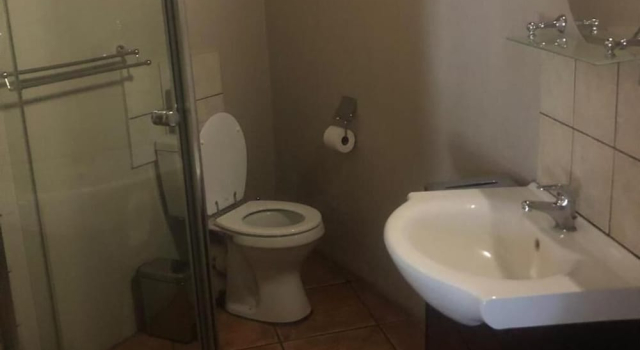 Deluxe dobbelt værelse med haveudsigt Munati B&B