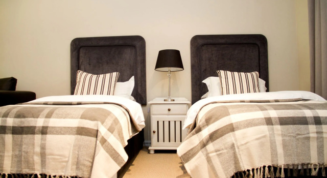 Nuwerus Lodge Paarl, Забронировать Отель Парл Парл