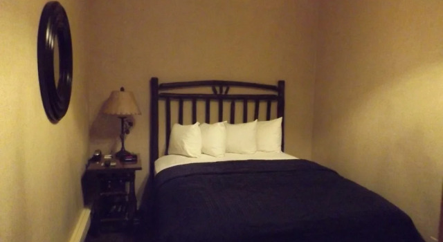 Семейный люкс с 2 комнатами с видом на реку Windjammer Lodge