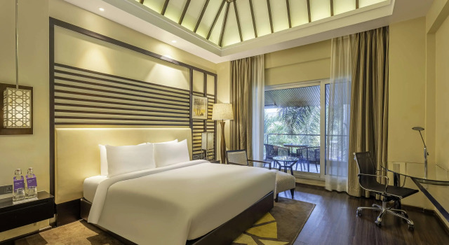 Номер Business Radisson Blu Plaza Resort & Convention Centre Karjat