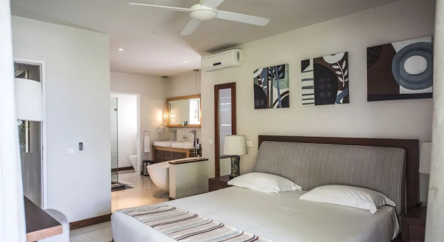 Leora Beach by Dream Escapes Holidays, Prenota Hotel Tamarin Mauritius Costa Ovest