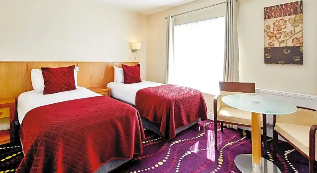 Четырёхместный семейный номер Standard Arlington Hotel OConnell Bridge