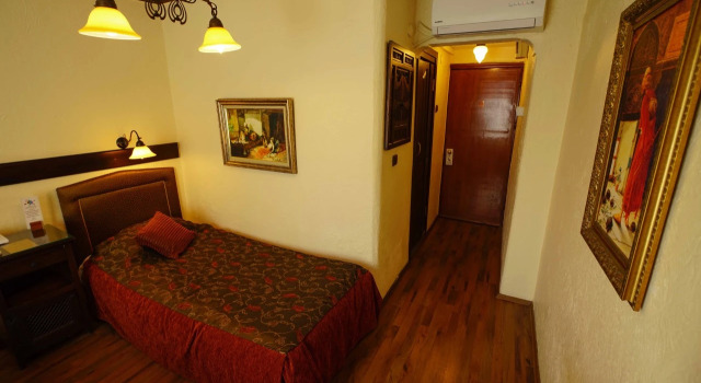 Номер Economy Megara Palace