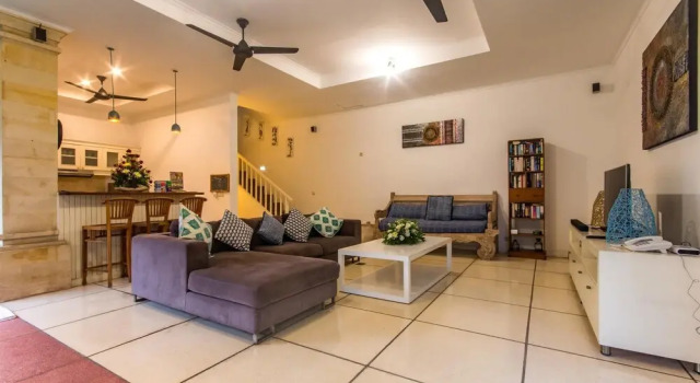 Villa Adasa, Rezervovat Vila Hotely v Bali se snídaní, Snídaně