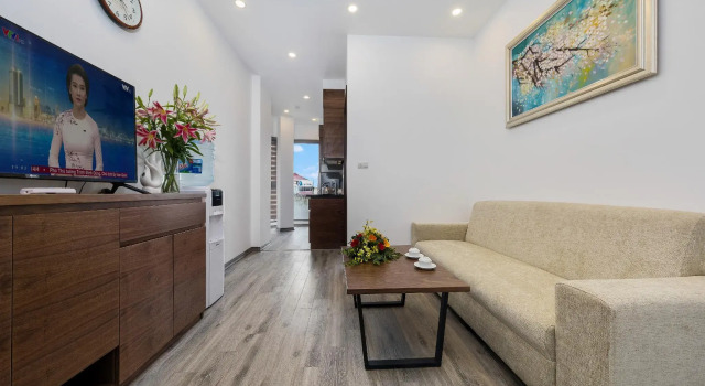 Granda West Lake Apartment