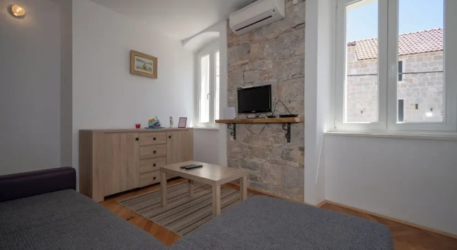 Апартаменты Kira, One Bedroom Apartment In Old Town