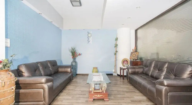 OYO 332 Hotel Melody Inn, Rezervovat Hotel Bangalore Bangalore