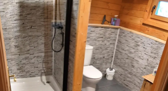 Номер Standard Rustic Lodge Retreat at Riverview Holiday Park