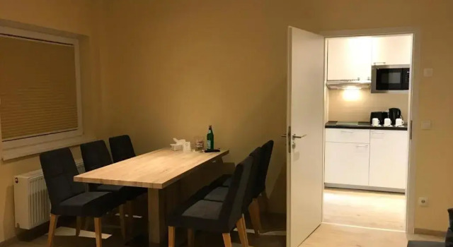 Полулюкс Deluxe Hotel Select Suites & Aparts