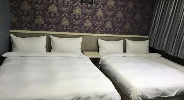 Standardní Čtyřlůžkový pokoj Gui Zu Hotel