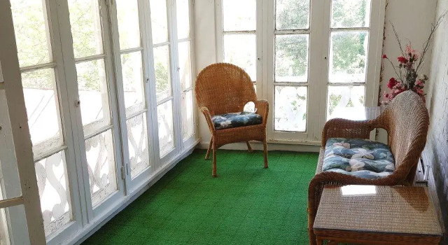 Spring_farm_retreat, Забронировать Отель Лурей 