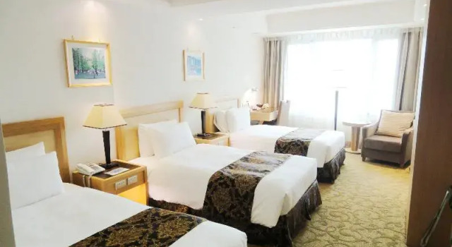 Номер Standard Golden China Hotel