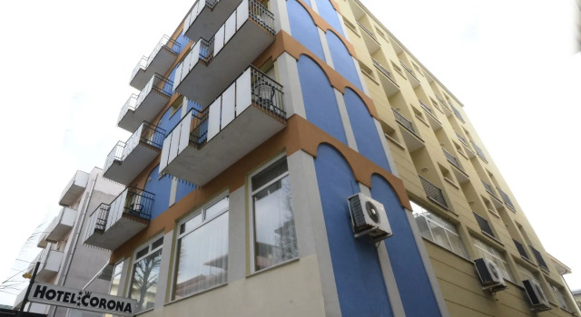 Hotel Corona
