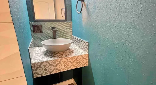 Студия Bunk House