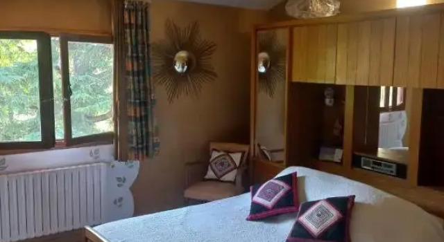 CHAMBRE dans Villa