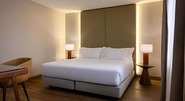 Люкс Hotel Coimbra Aeminium, Affiliated by Meliá