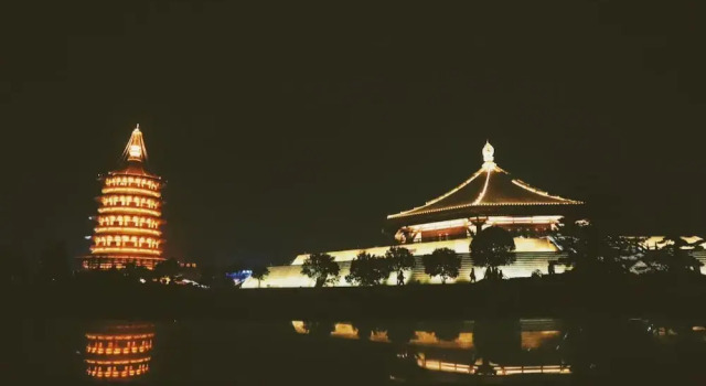 Luoyang As Home Youth Hostel, Rezervovat Hostel Luo Long 