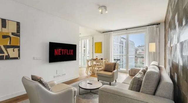 Urban Retreat: Downtown Luxury, Parking, Ac & Elevator, Забронировать Апартаменты/квартира Лиссабон Эстремадура, рядом с Станция метро Sao Sebastiao — Проспект Герцога Авила