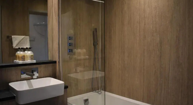 Семейный номер Deluxe Sandown Park Lodge