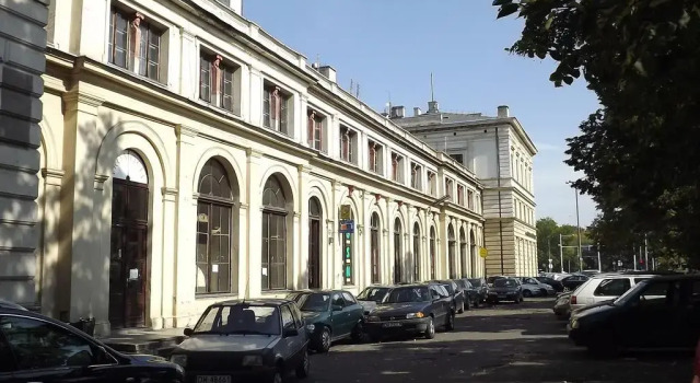 Locomotive Hostel, Забронировать Хостел Старе Място 