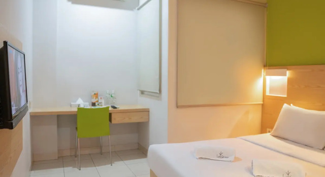 Номер Standard LeGreen Suite Senayan
