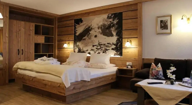 Двухместный номер Standard с балконом Hotel-Restaurant Edelweiẞ