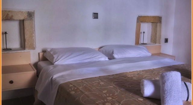 Люкс Comfort с видом на сад Menexes Suites Monemvasia