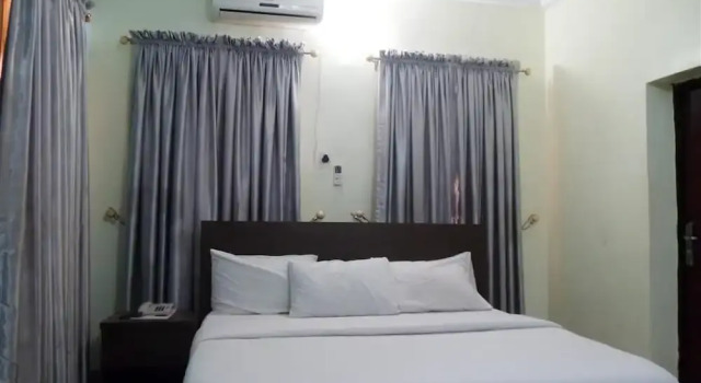 Orange Groove Hotel, Prenota Hotel Hotel a Kaduna con colazione, Colazione