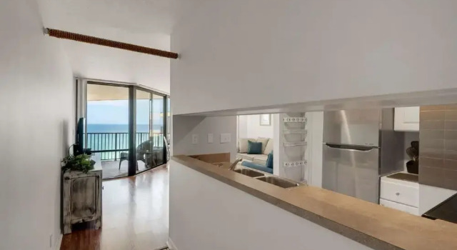 Sunbird Beach Resort 1 Bedroom Apartment, Забронировать Апартаменты/квартира Панама-Сити Панхэндл Флорида, рядом с Загородный клуб "Сигнал Хилл"