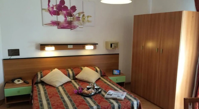 Hotel American